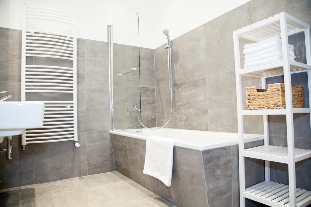 Apartment Haus ไฮเดลเบิร์ก ภายนอก รูปภาพ